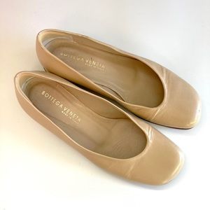 Bottega Veneta Nude Leather Flats